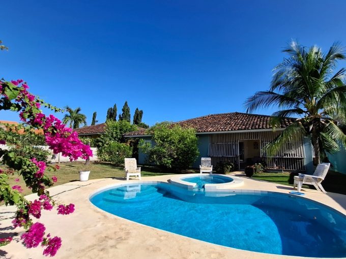 House for Sale in Coronado – Spacious with Pool