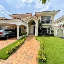 Costa azul amazing home with pool