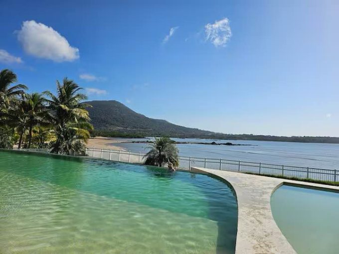 3-Bedroom Furnished Beach Apartment in Playa Dorada Vista Azul