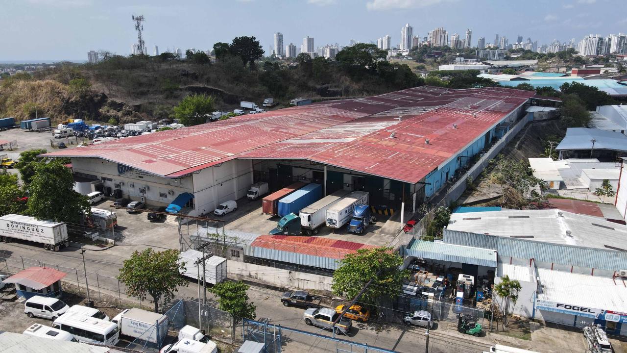Warehouse for rent in San Miguelito