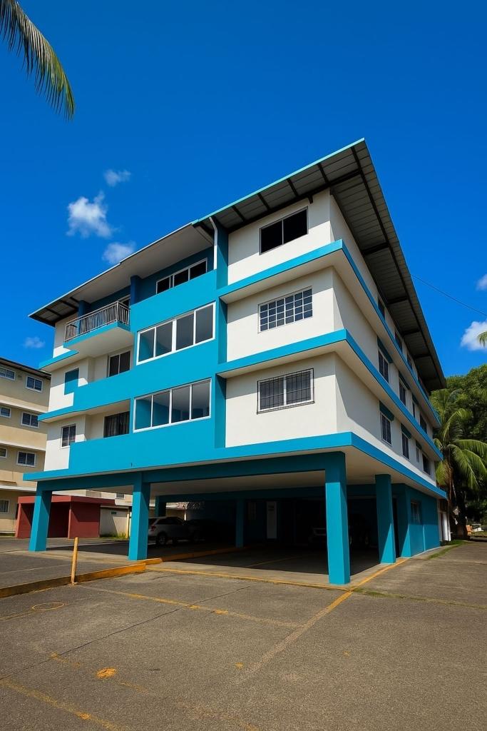 PH Condominio Santa Elena