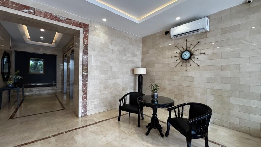 Mirasol Tower, Paitilla