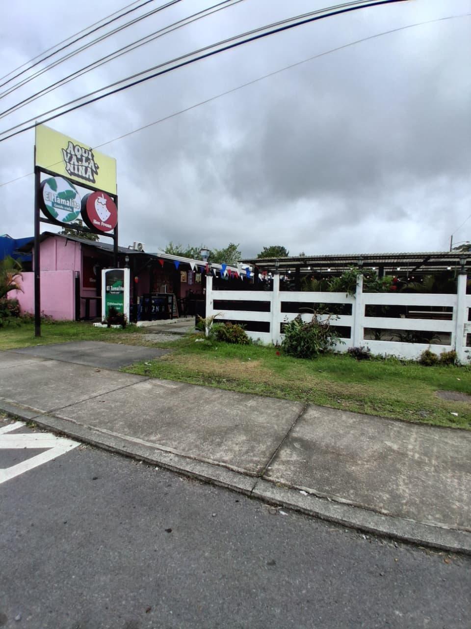 CORNER LOT ON MAIN STREET OF VOLCÁN CENTRO