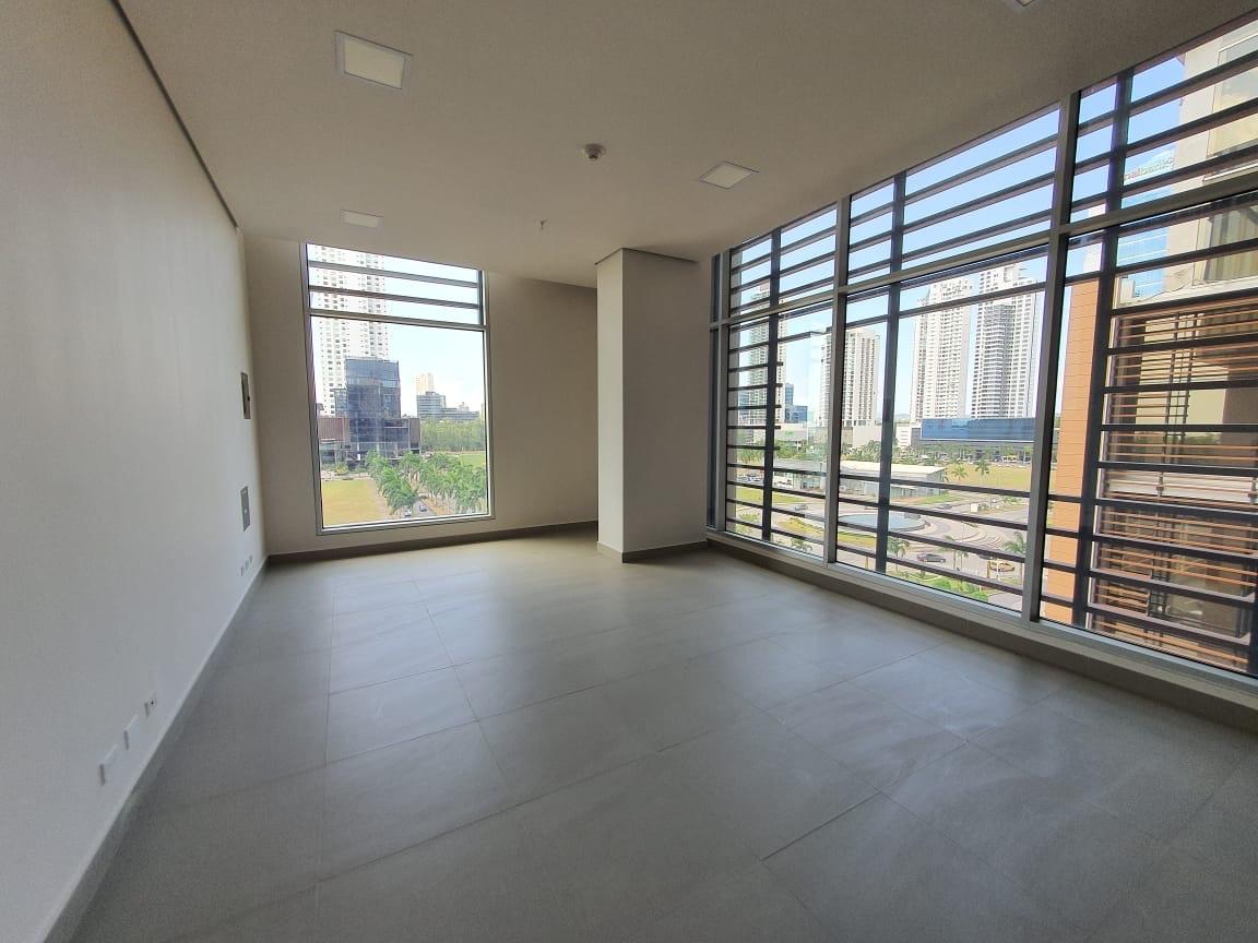 Office in Town Center for sale