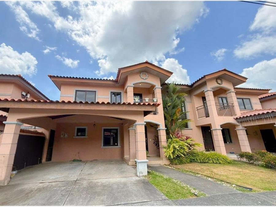 House for rent in Versailles – PH Versailles I