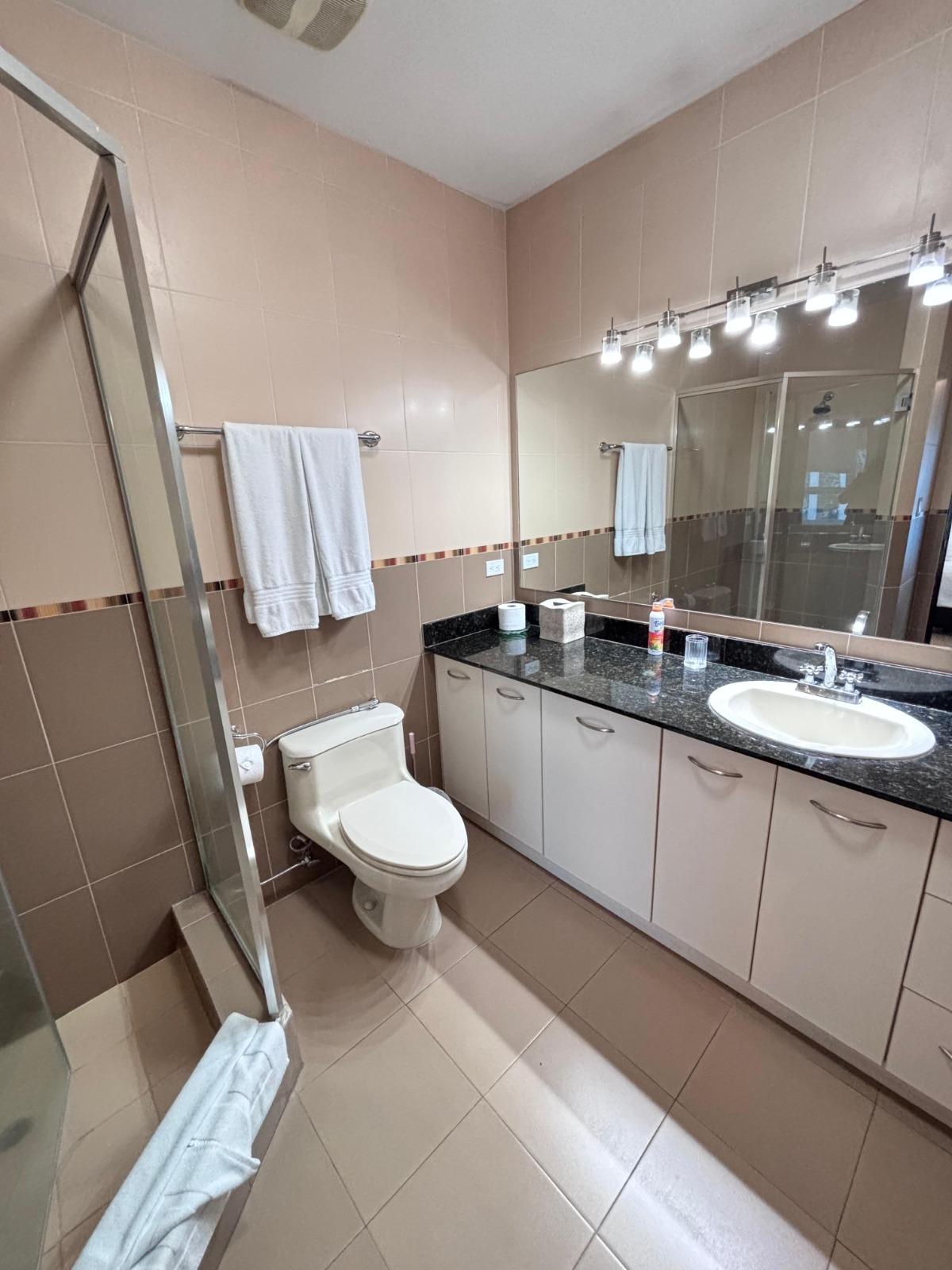 One-bedroom unit for sale, in Bayfront Tower PH.