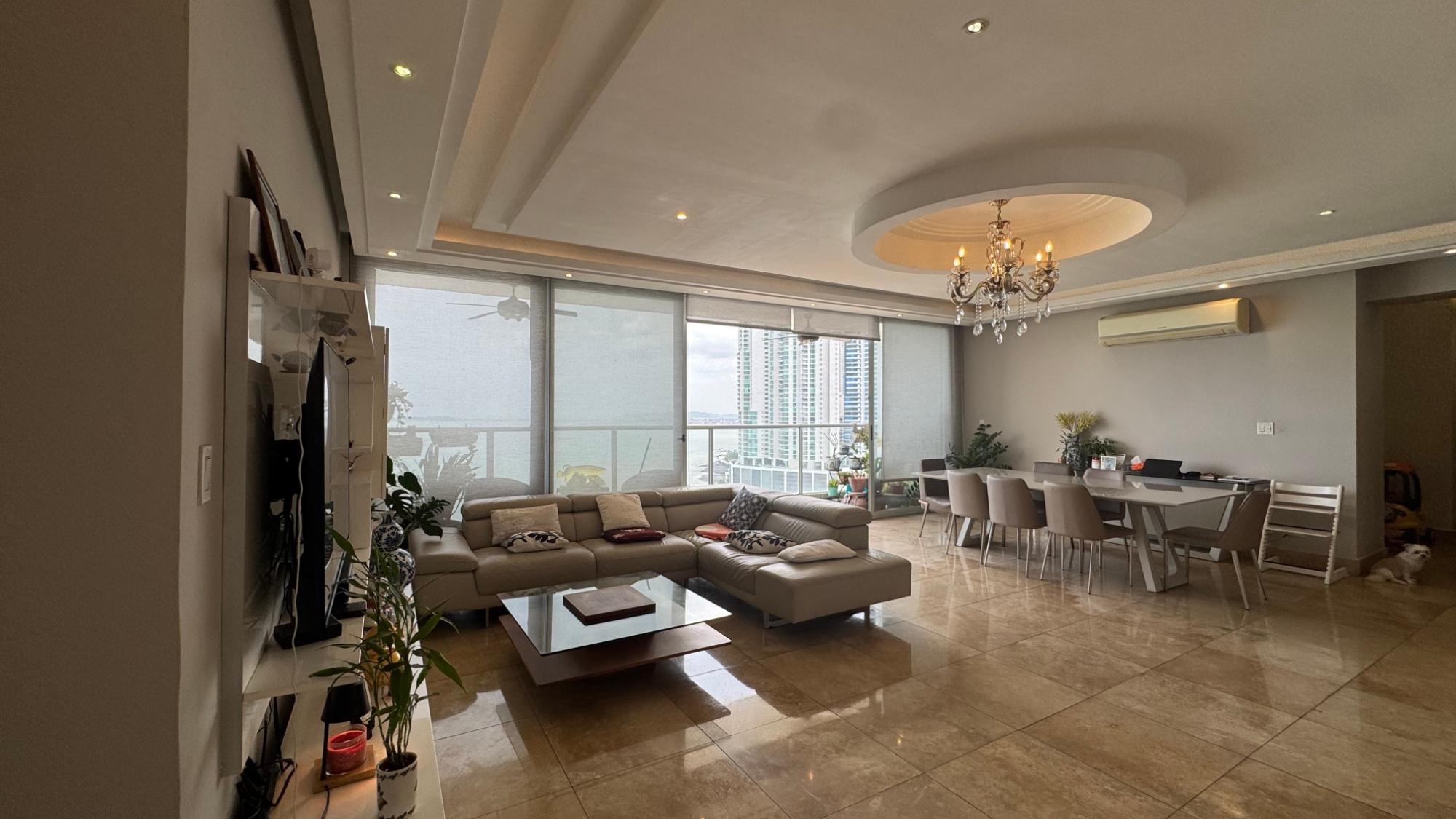 FOR SALE – Q TOWER